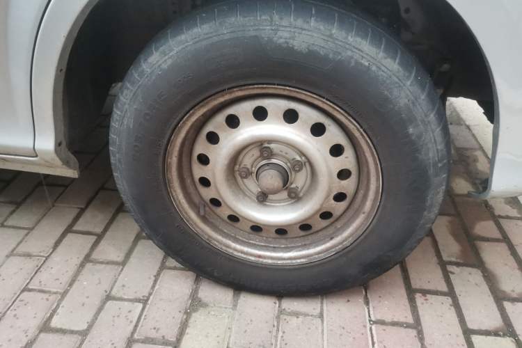 Used Foton MP-X E 2017 2.0L Commercial Version Standard Long-Wheelbase 4G63
