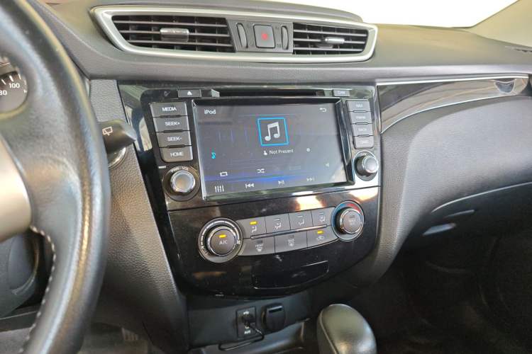 Used Nissan Qashqai 2016 2.0L CVT Luxury Edition
