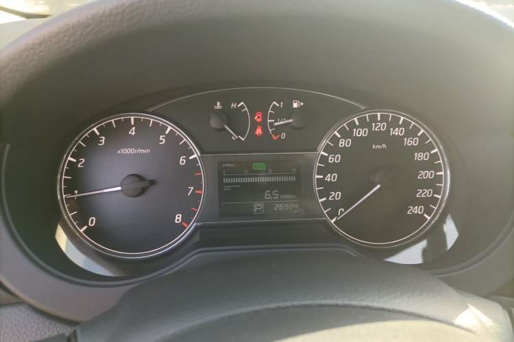 Used Nissan Tiida 2020 1.6L CVT Cool Edition