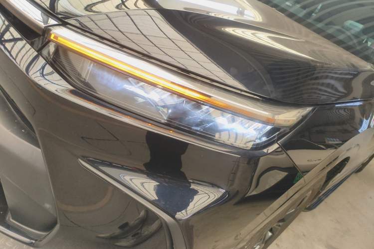 Used Honda Breeze 2023 240TURBO Two-Wheel-Drive Luxury Edition 5 Seats
