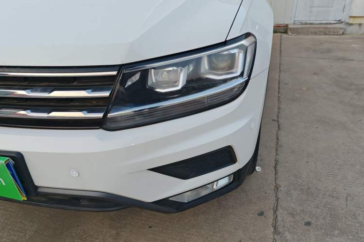 Used Volkswagen Tiguan L 2017 330TSI Automatic Two-Wheel Drive Luxury Edition
