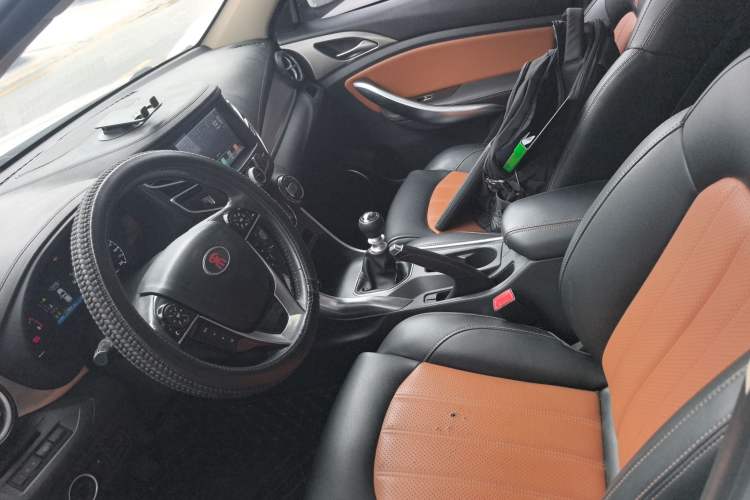 Used BYD Song 2016 1.5TI Manual Luxury Model