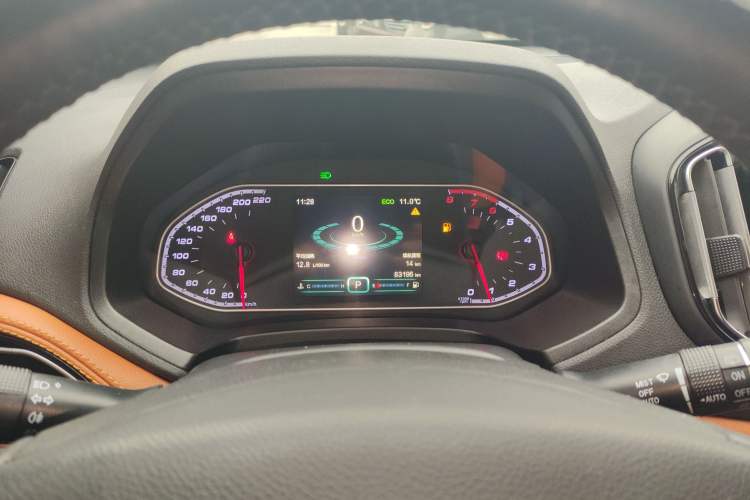 Used Chery Tiggo 7 2016 2.0L CVT YAOZHEN Edition
