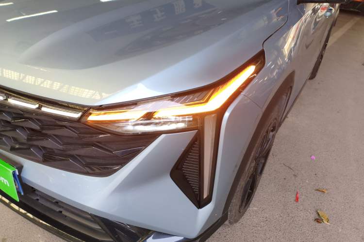 Used Geely Auto Emgrand X7 Sport 2024 1.5TD Prestige Edition
