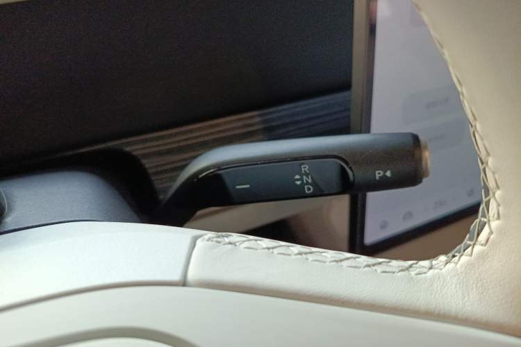 Used ONVO L60 2024 60 kWh Rear-Drive Version
