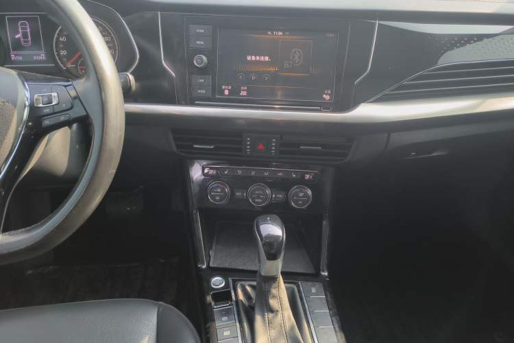 Used Volkswagen Passat 2019 330TSI Elite Edition China VI
