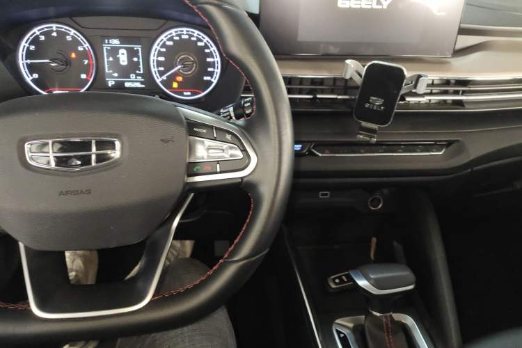 Used Geely Auto Vision X3 2021 PRO 1.5L CVT Deluxe Model