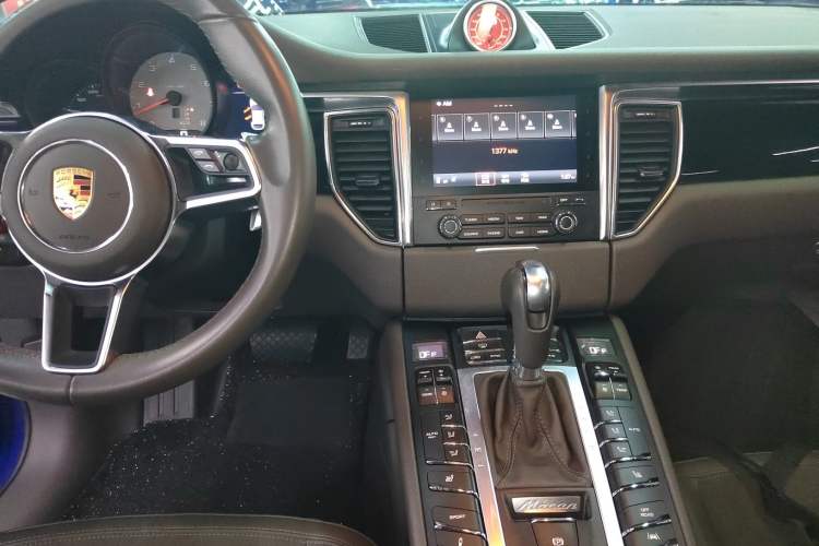 Used Porsche Macan 2017 Macan S 3.0T
