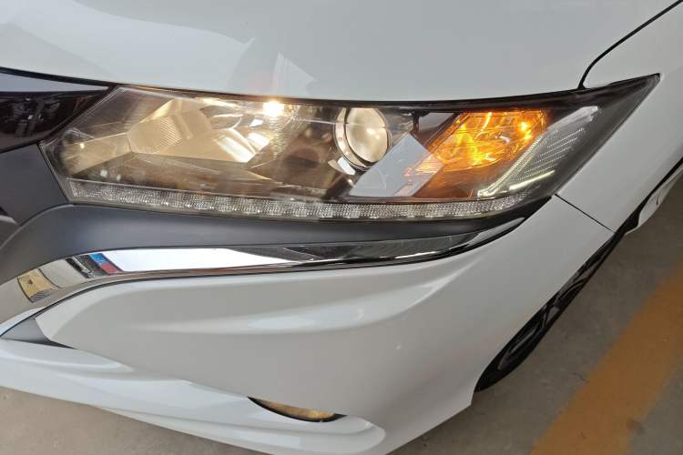 Used Honda Gienia 2017 1.5L CVT Fashion Edition
