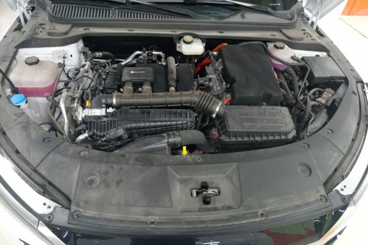 Used BYD Qin L 2025 DM-i Smart Drive 120KM Superior Model
