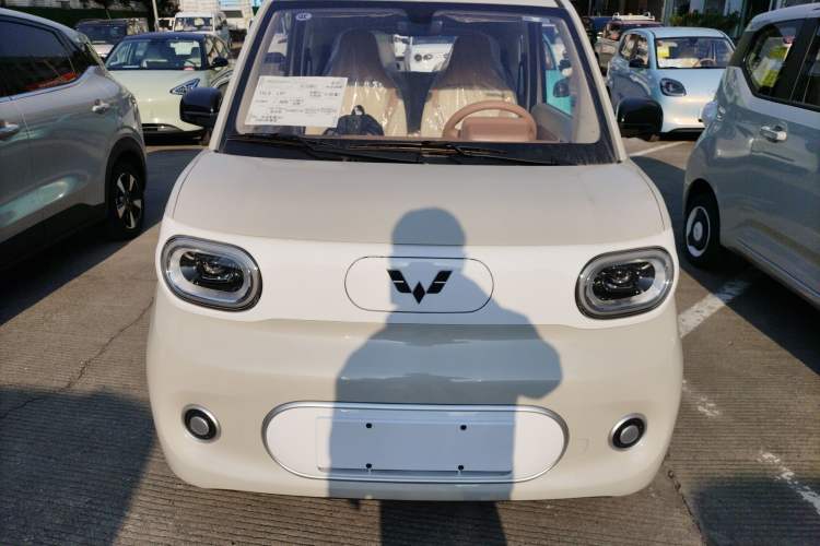 Used Wuling Hongguang MINIEV 2024 3rd Generation 215km Youth Edition