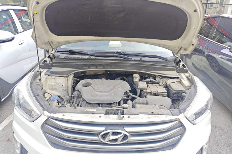 Used Hyundai ix25 2016 1.6T Dual-Clutch Two-Wheel Drive Smart GLS Model
