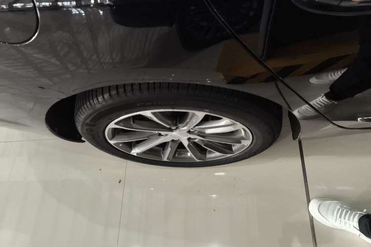 Used Buick LaCrosse 2022 652T Luxury Version
