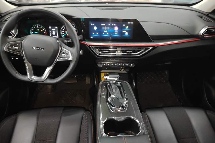 Used Oshan X5 2021 Revised Version 1.5T DCT Luxury Edition