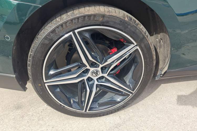 Used MG 7 2025 2.0T Trophy+ Super Intelligent Driving Edition
