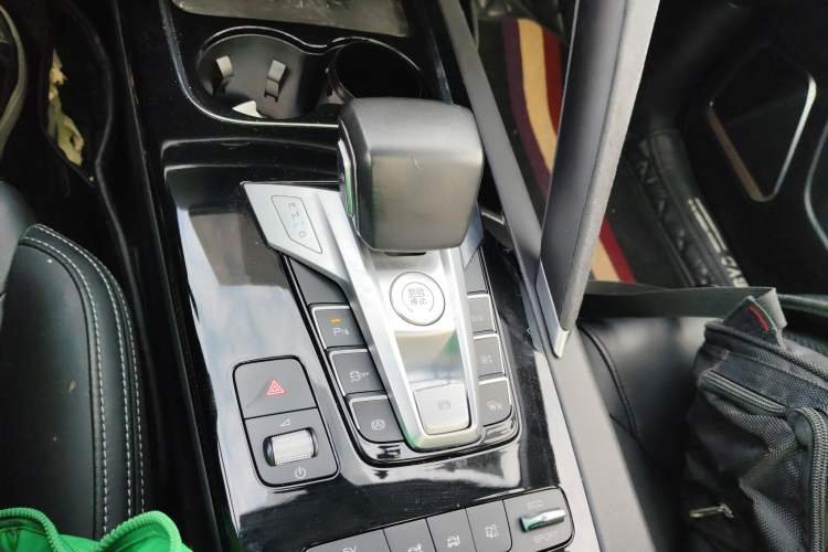 Used BYD Song Pro New Energy 2019 DM 1.5T Four-Wheel Drive Performance Edition Deluxe Model
