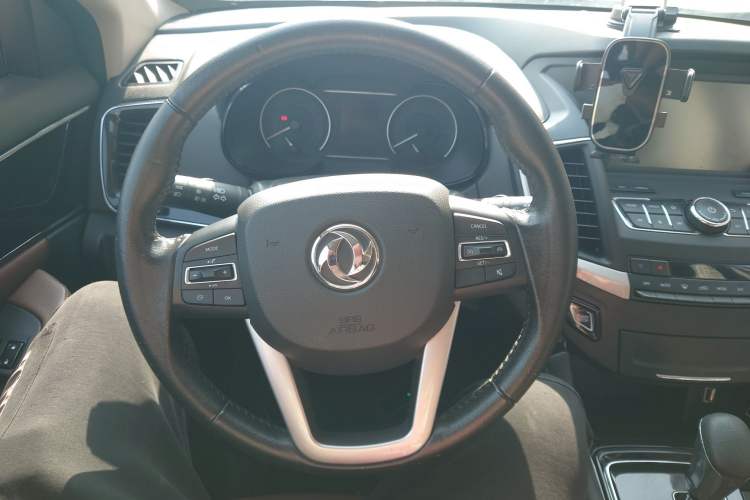 Used Dongfeng Aeolus AX7 2018 Classic 1.6T Automatic Luxury Model
