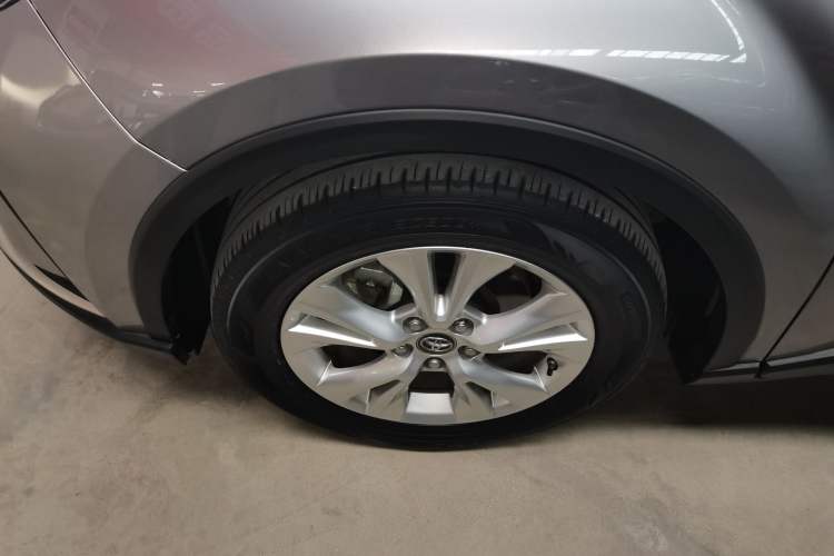 Used Toyota IZOA 2021 2.0L Enjoy Edition
