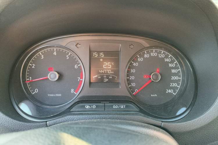 Used Volkswagen Polo 2014 1.4L Manual Fashion Edition