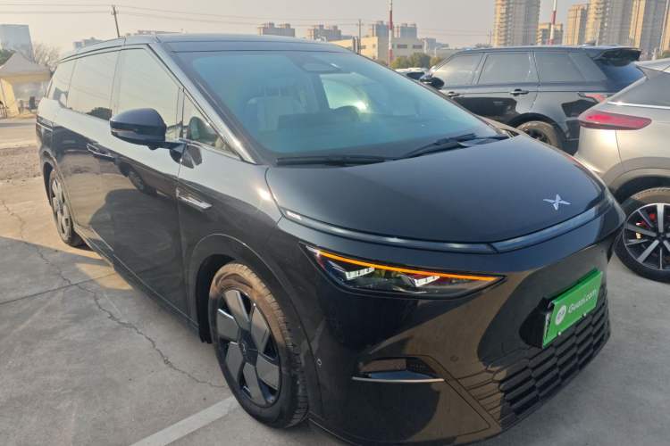 Used XPeng X9 2024 702 Ultra-Long Range Max