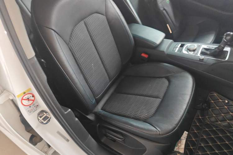 Used Audi A3 2018 30th Anniversary Edition Limousine 35 TFSI Fashion Model
