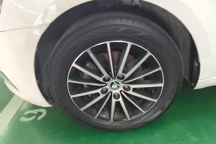 Used Skoda Octavia 2019 1.5L Automatic Smart Drive Luxury Edition China V Standard
