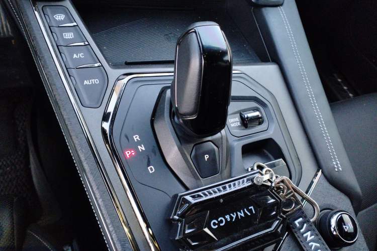 Used Lynk & Co 01 2021 2.0TD Four-Wheel Drive Dark Night Edition
