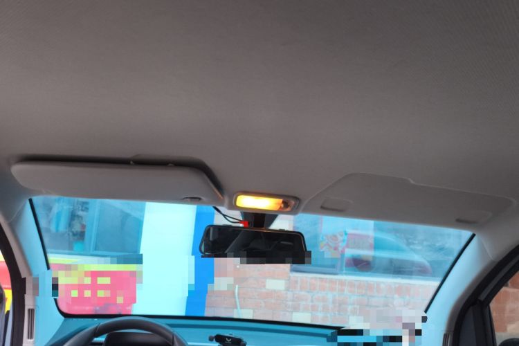 Used Wuling Hongguang MINIEV 2022 Easy Version Lithium Iron Phosphate
