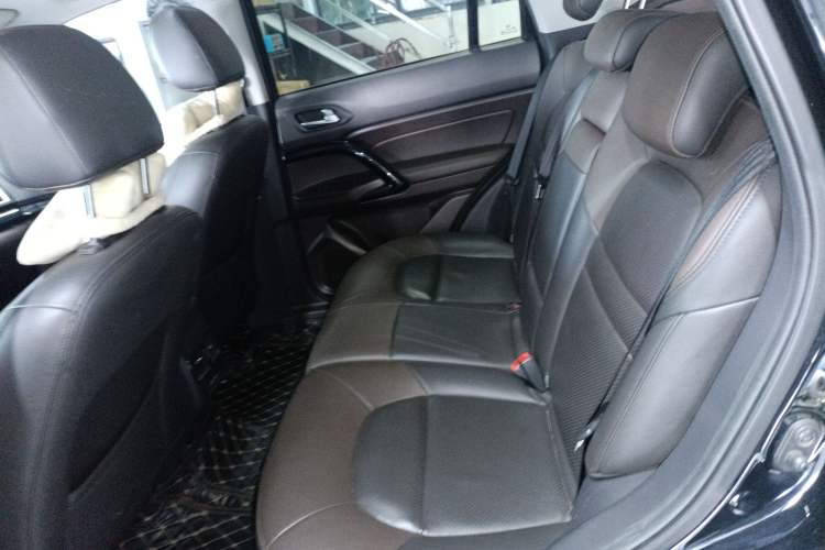 Used GAC Trumpchi GS4 2017 235T Automatic Two-Wheel Drive Luxury Smart Connectivity Version