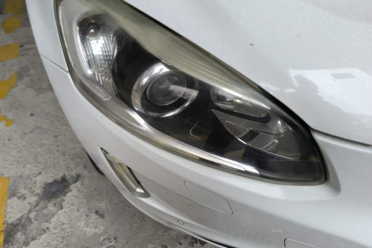 Used Volvo XC60 2015 T5 Smart Upgrade Model
