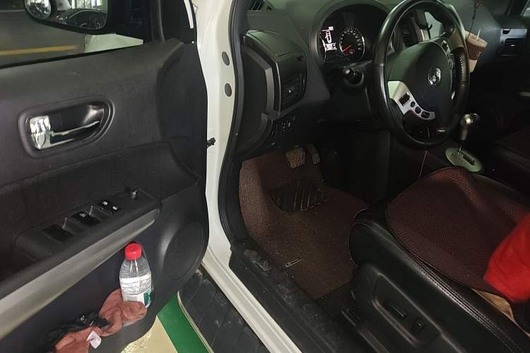 Used Nissan X-Trail 2012 2.5L CVT Luxury Edition 4WD
