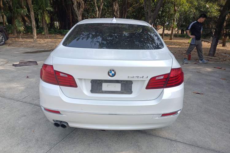 Used BMW 5 Series 2014 525Li Luxury Design Package
