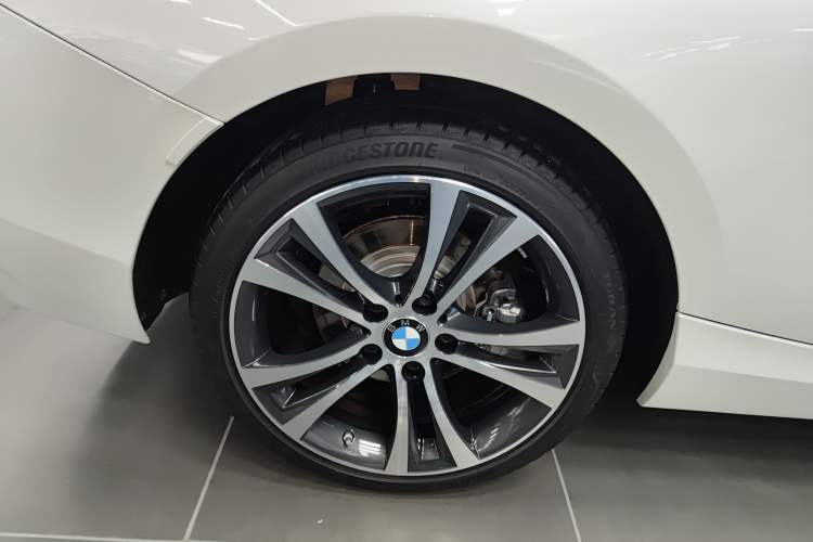 Used BMW 2 Series 2019 225i Convertible Coupe Sports Design Package
