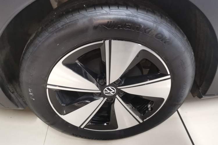 Used Volkswagen ID.4 X 2025 Smart Version Pure & Intelligent Enjoyment Edition