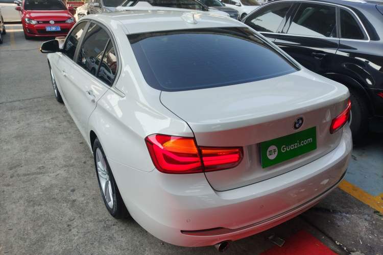 TDK.VehicleDetails.img