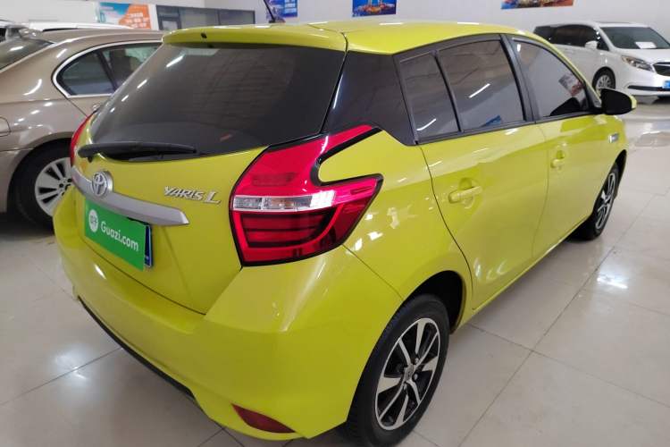 Used Toyota YARiS L 2016 Revised 1.5E CVT Charming Edition