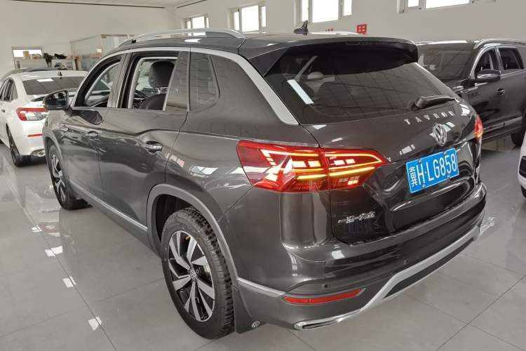 Used Volkswagen Tayron 2020 330TSI Two-Wheel Drive Luxury Smart Connectivity Version
