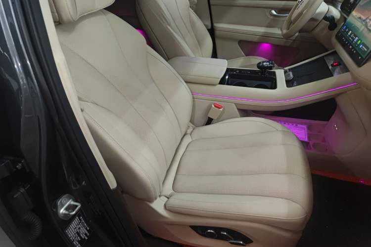 Used Hima AITO M7 2024 1.5T Intelligent Driving 4WD Max Edition 5 Seats
