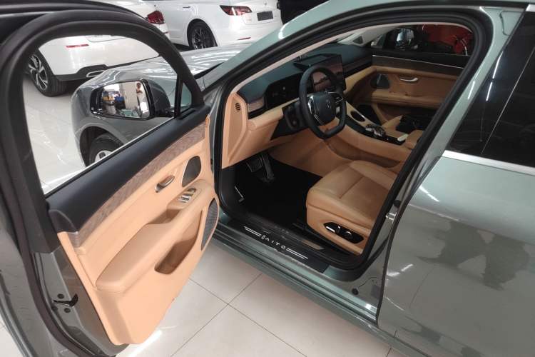 Used Hima AITO M5 2022 Extended-Range Four-Wheel Drive Ultimate Edition