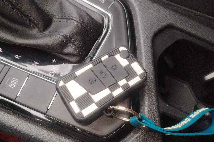 Used Volkswagen Tharu 2021 280TSI Two-Wheel Drive Comfort Edition