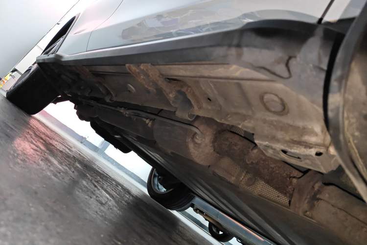 Used BYD Tang New Energy 2020 DM 2.0T Dual-Engine All-Wheel Drive Prestige 7-Seater China VI Standard
