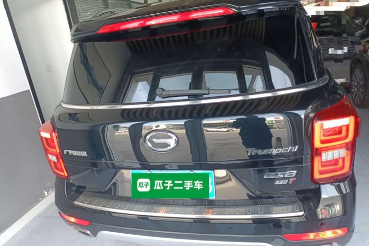 Used GAC Trumpchi GS8 2017 320T Two-Wheel Drive Luxury Smart Connectivity Version (7 Seats)
