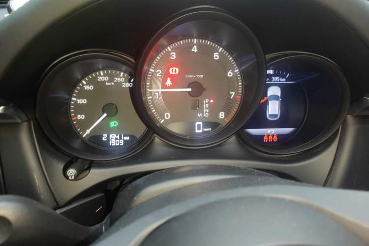 Used Porsche Macan 2022 Macan 2.0T
