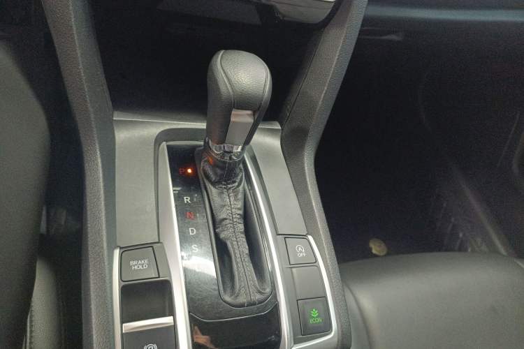 Used Honda Civic 2016 220TURBO CVT Luxury Edition