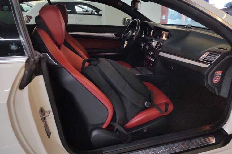 Used Mercedes-Benz E-Class 2014 E 200 Coupe