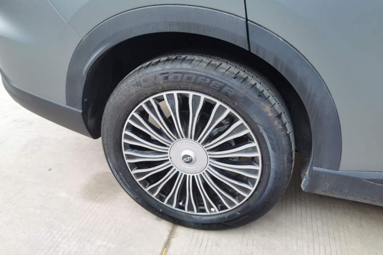 Used Chery Tiggo 8 L 2024 2.0T Two-Wheel Drive Prestige Version 5 Seats