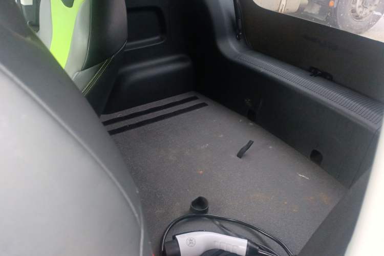 Used Roewe Clever 2021 302km Excellence Edition
