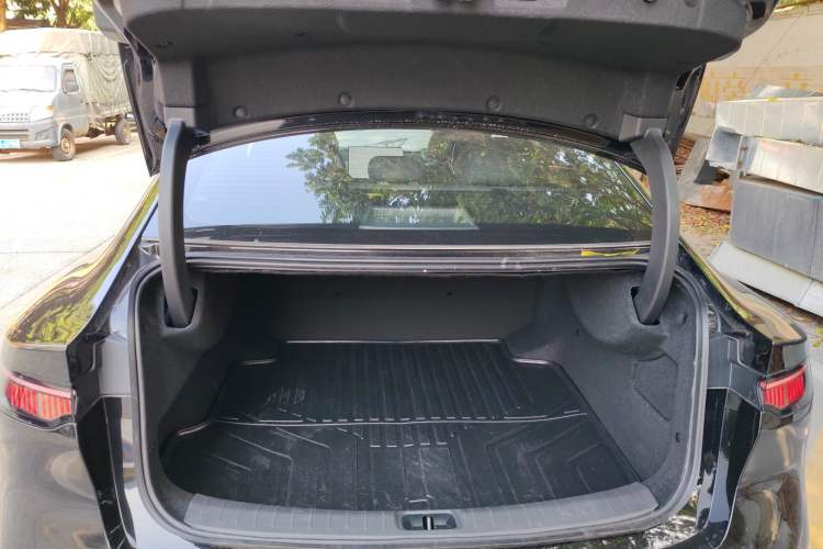 Used Nissan N7 2025 510 Pro