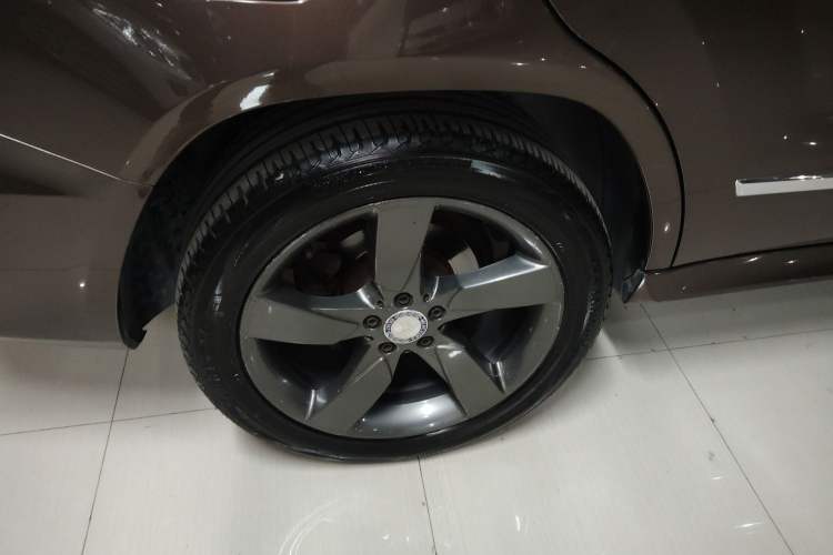 Used Mercedes-Benz GLK-Class 2013 GLK 300 4MATIC Dynamic Sunroof Model