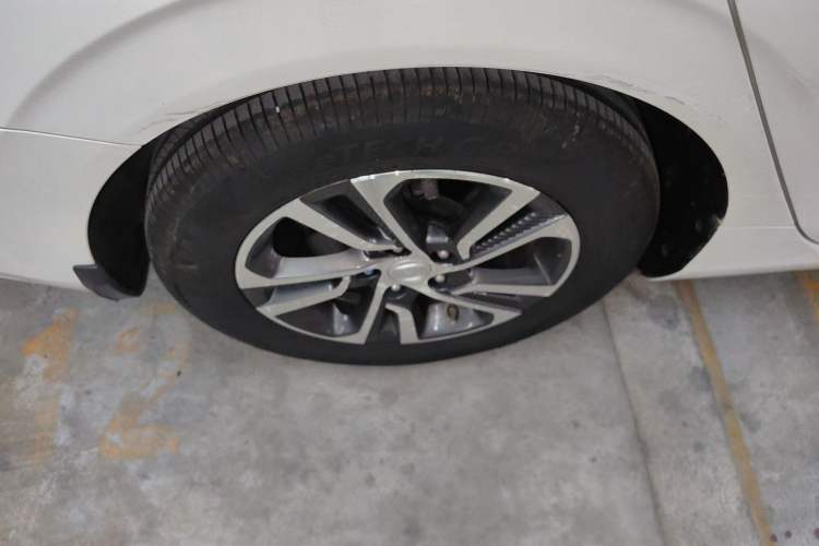 Used Changan Eado 2018 High-Energy Edition 1.6L GDI Automatic Pioneer Model China V Standard
